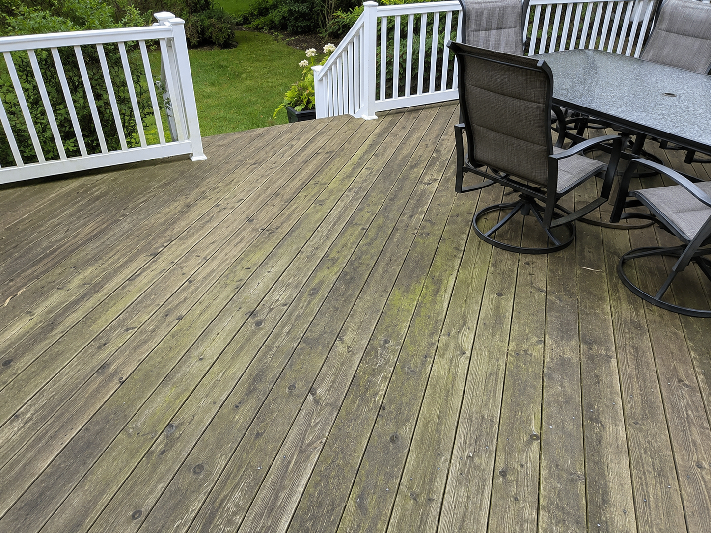 Before and after Deck Cleaning